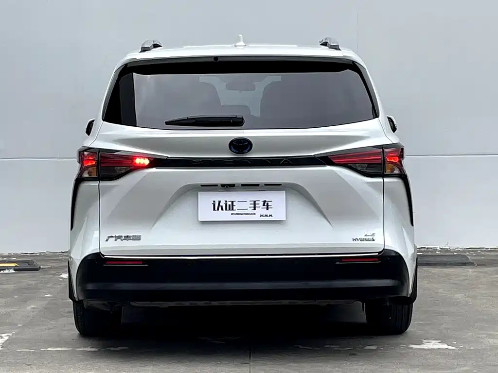 SIENNA 2021 2.5L Hybrid Comfort Edition купить на сайте DeffCars
