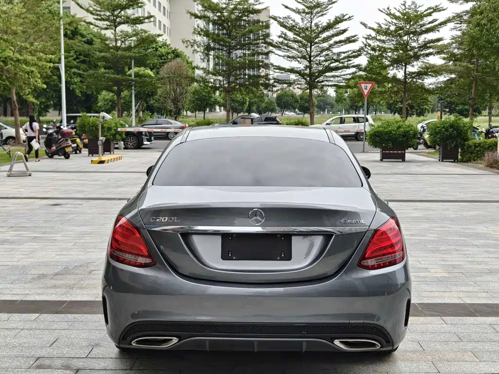 Mercedes-Benz C-Class 2018 C 180 L Fashionable Sports Edition купить на сайте DeffCars