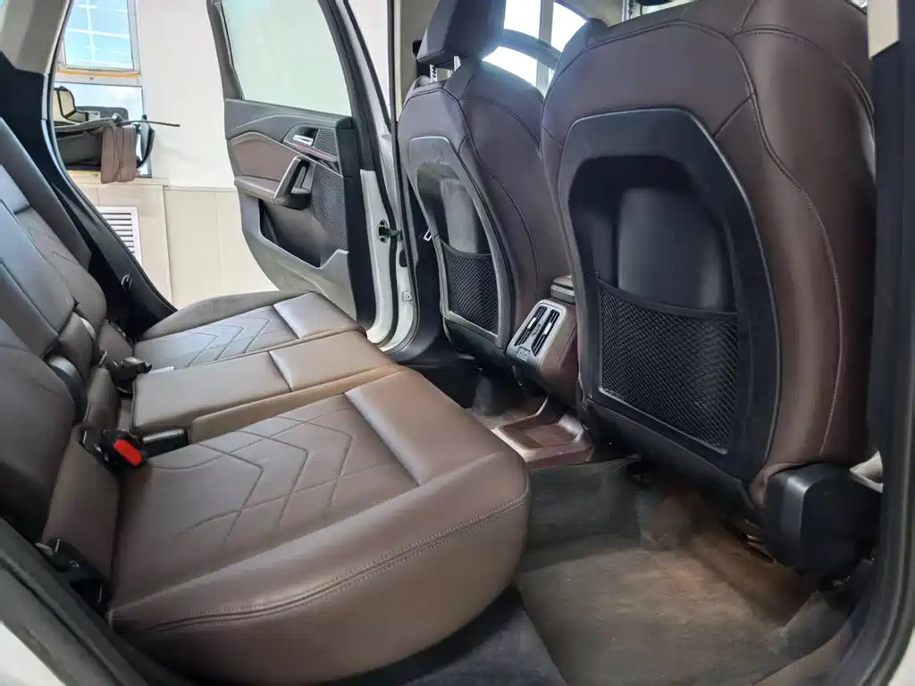 BMW X1 2023 sDrive20Li X Design Package купить на сайте DeffCars