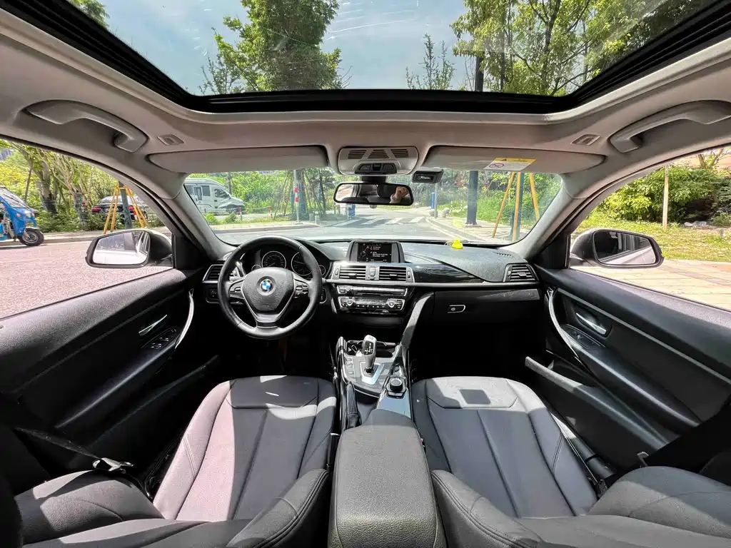 BMW 3 Series 2017 320Li Fashion Edition купить на сайте DeffCars