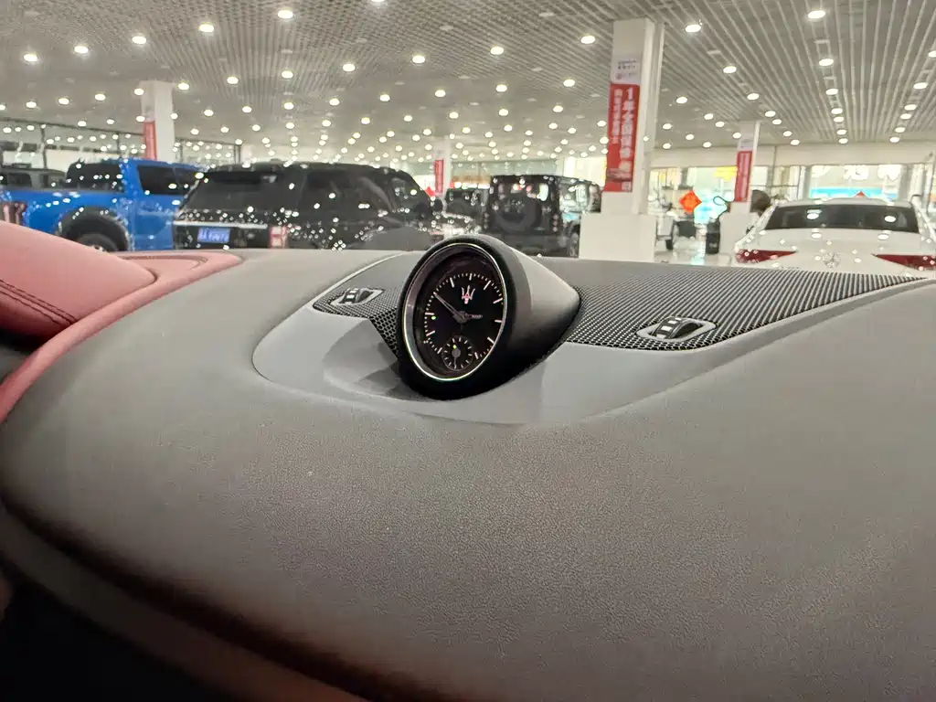 Levante 2018 3.0T Standard Edition купить на сайте DeffCars