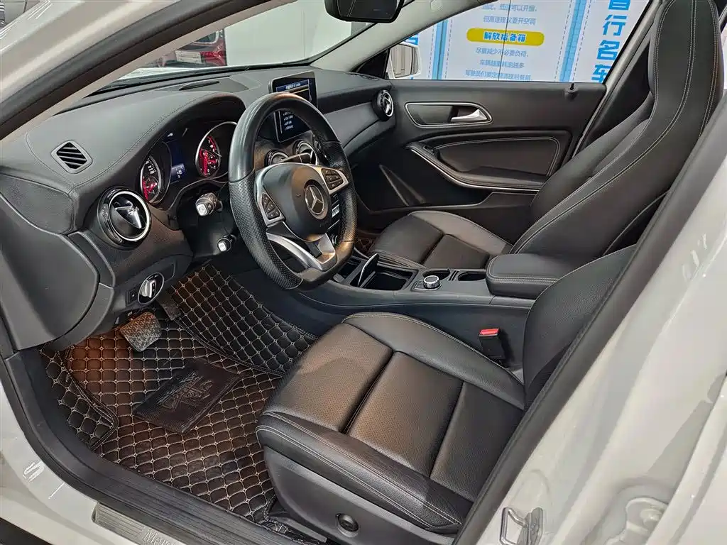 Mercedes-Benz GLA 2019 GLA 200 Fashion Model купить на сайте DeffCars