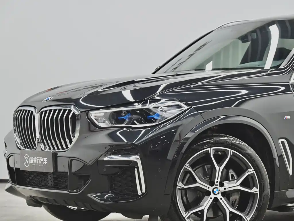 BMW X5 2022 xDrive 40Li M Sports Package купить на сайте DeffCars