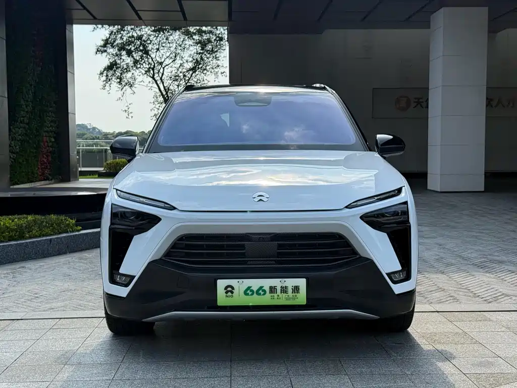 NIO ES8 2022 75kWh Signature Edition Six Seats купить на сайте DeffCars