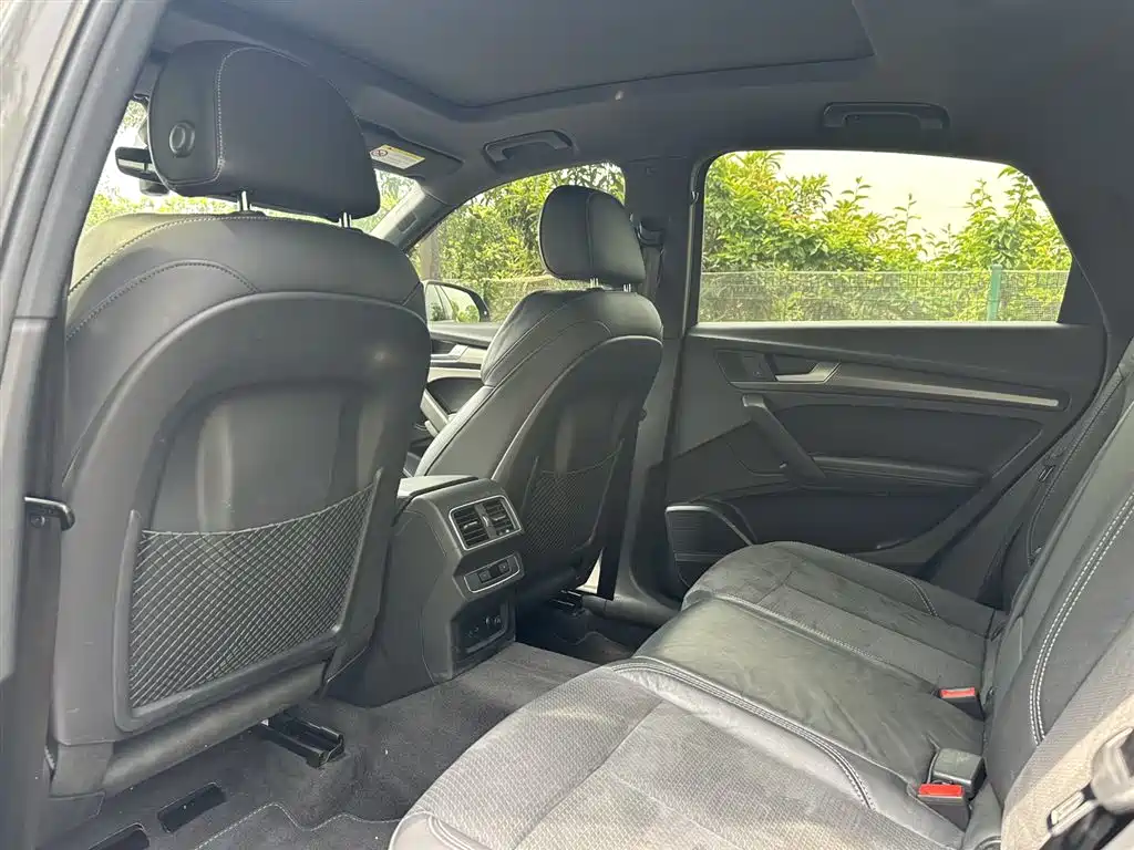 Audi Q5L Sportback 2021 40 TFSI special edition launched купить на сайте DeffCars