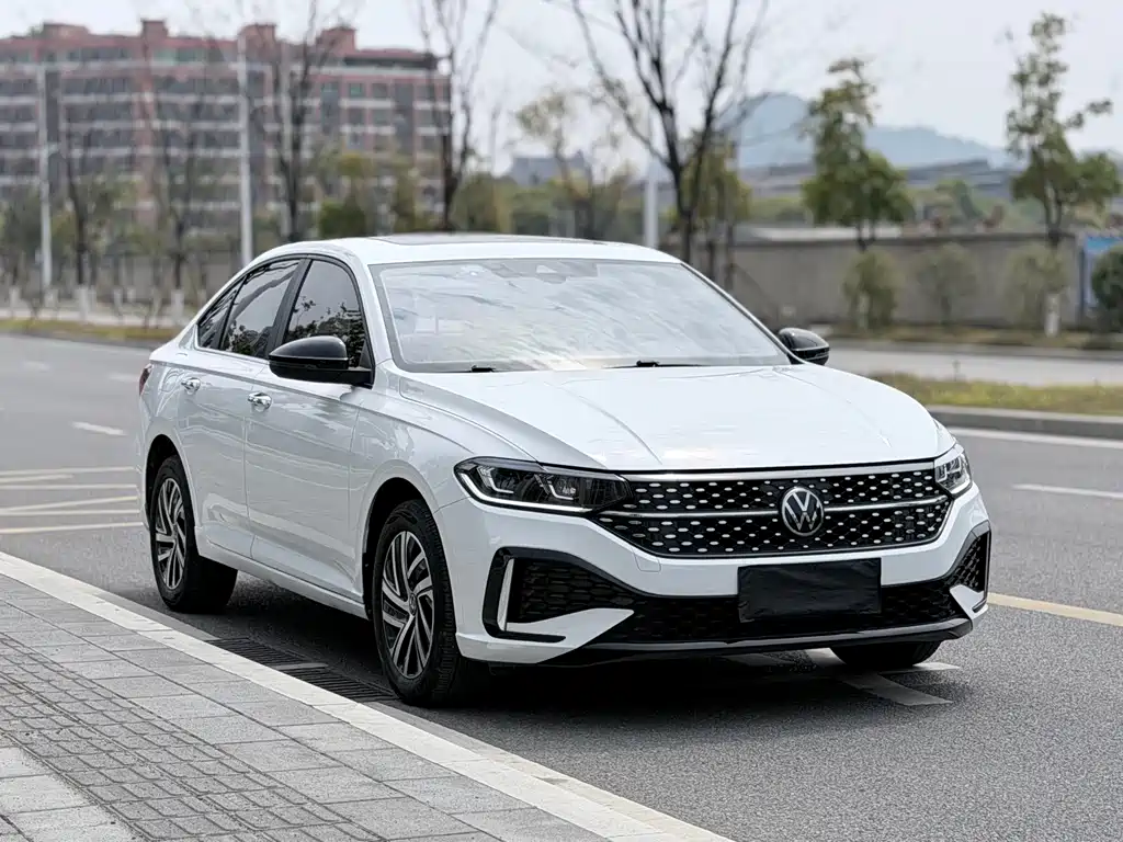Lavida 2023 300TSI DSG Starry Sky Full Edition купить на сайте DeffCars