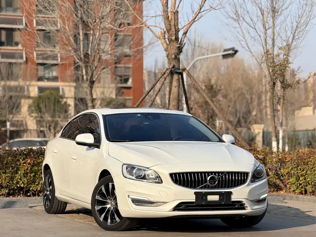 Volvo S60 2019 S60L facelift T5 Smart Advanced Edition купить на сайте DeffCars
