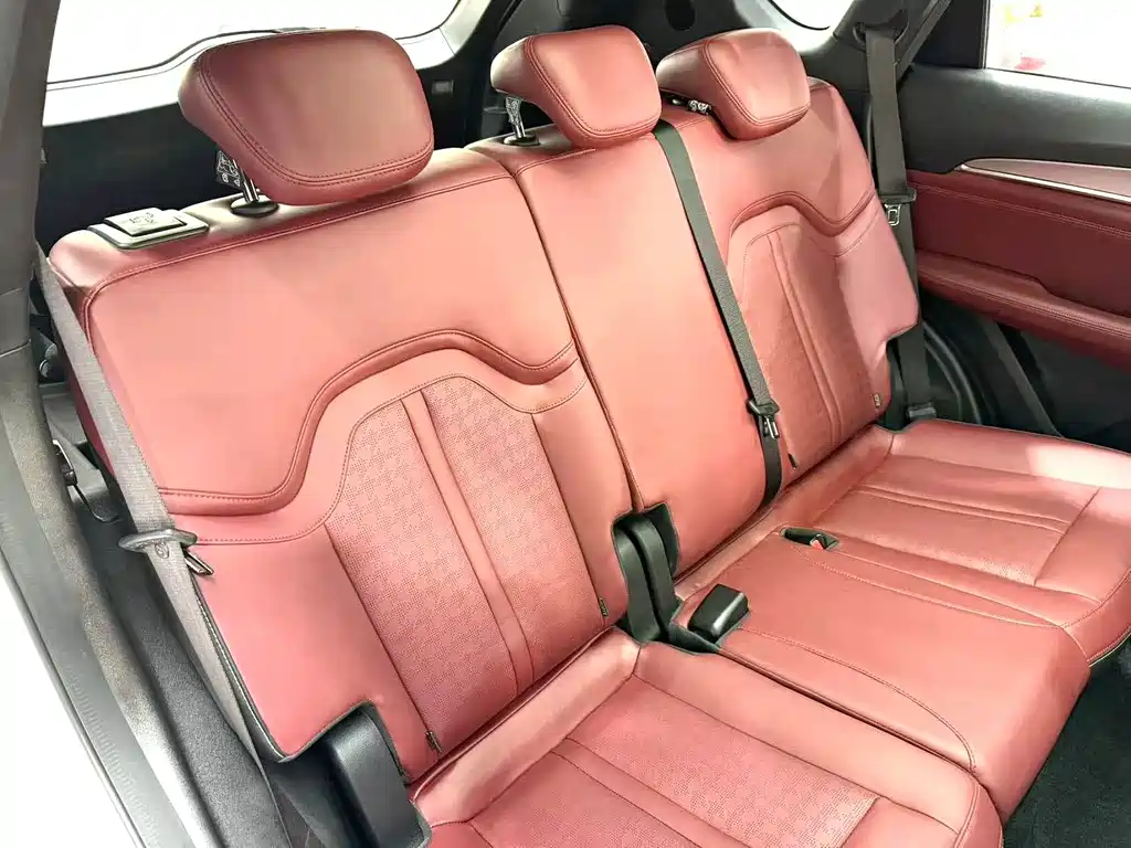 Jietu X70 PLUS 2025 Champion Edition 1.5T DCT Champion MAX+ 5 seats купить на сайте DeffCars