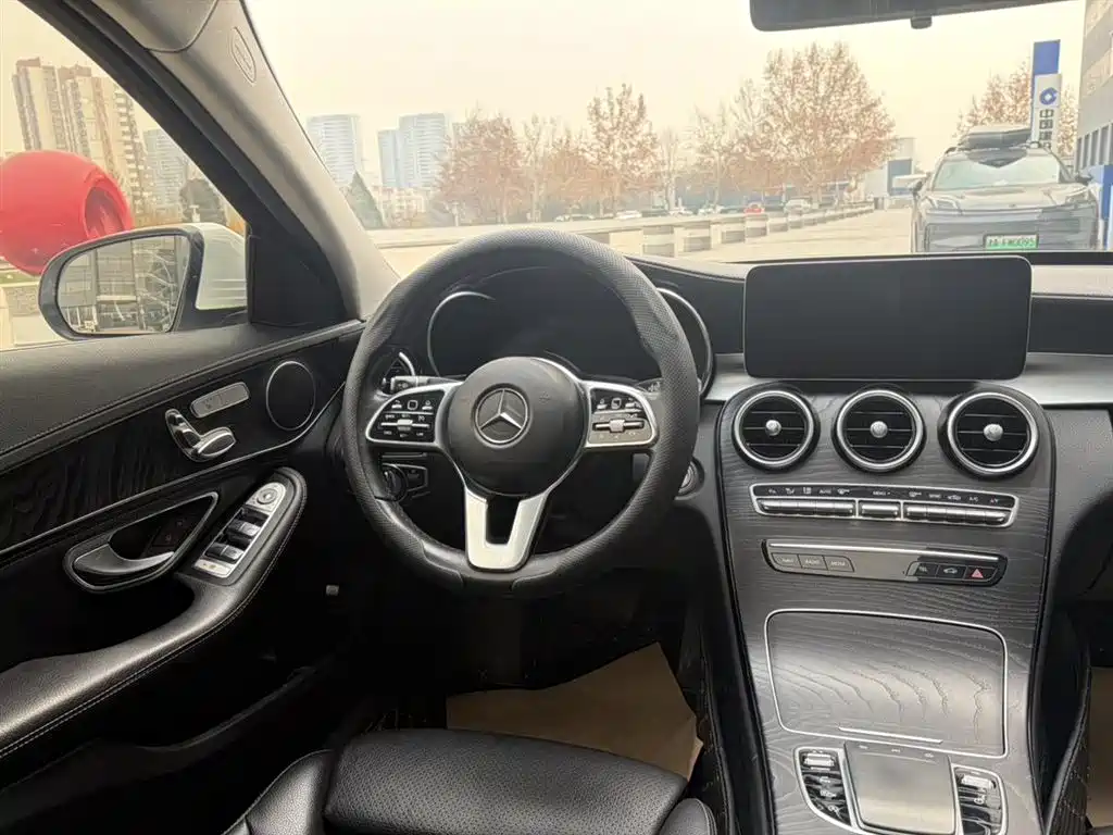Mercedes-Benz C-Class 2019 facelift C 260 L sports version купить на сайте DeffCars