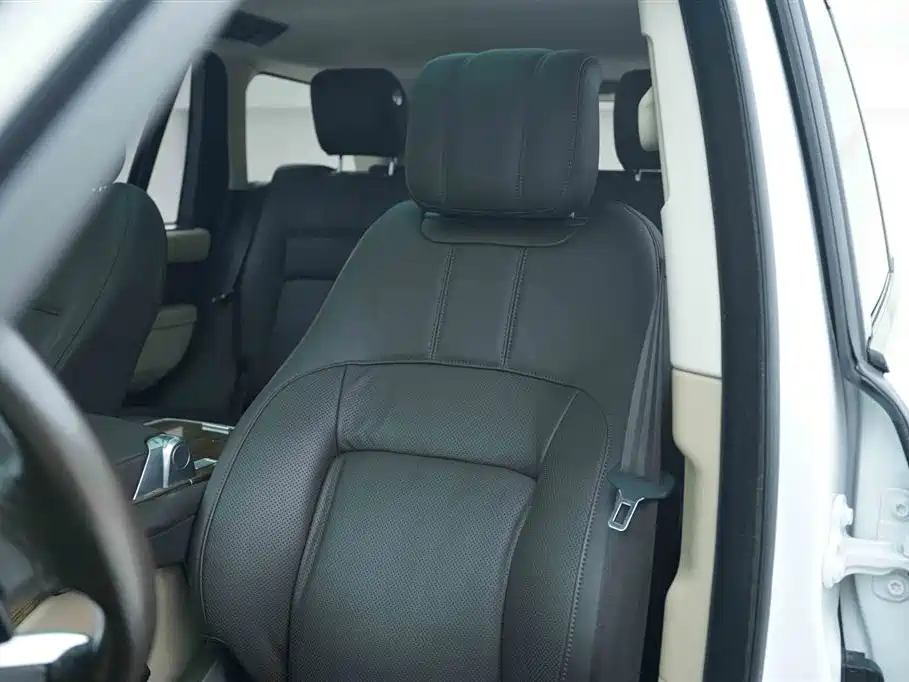 Range Rover 2018 3.0 SC V6 Vogue Extended Edition купить на сайте DeffCars