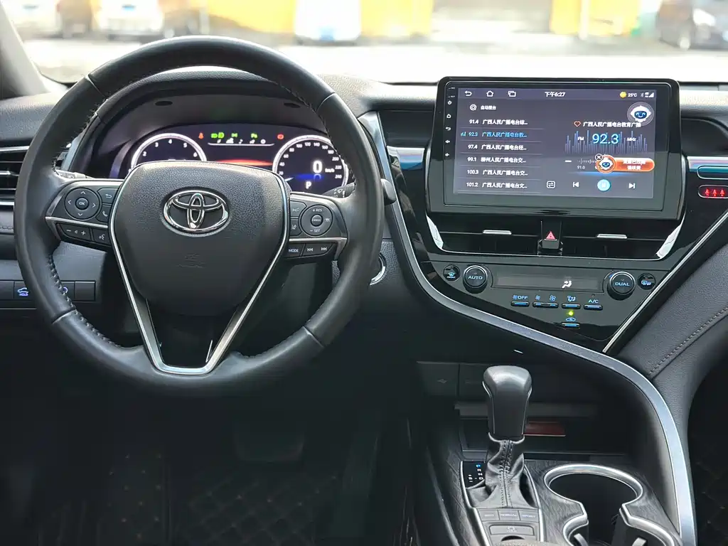 Camry 2023 2.5G Deluxe Edition купить на сайте DeffCars