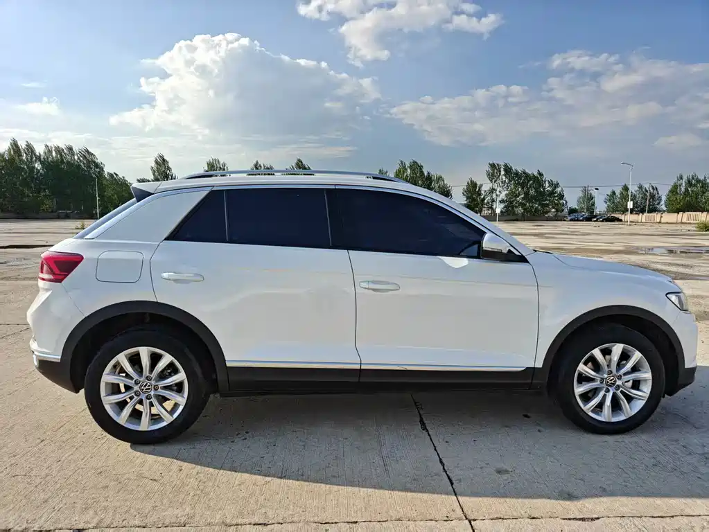 T-ROC 2022 model 280TSI DSG two-wheel drive elite PLUS купить на сайте DeffCars