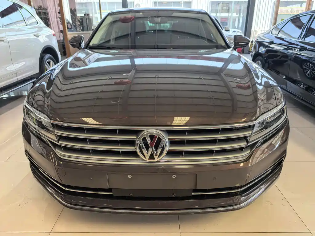 Huiang 2019 380TSI 2WD Business Edition National V купить на сайте DeffCars