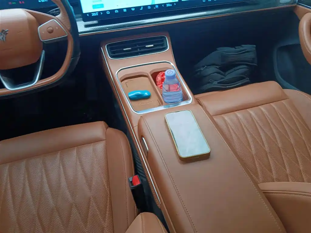 Nezha L 2024 extended range 220 exclusive edition купить на сайте DeffCars
