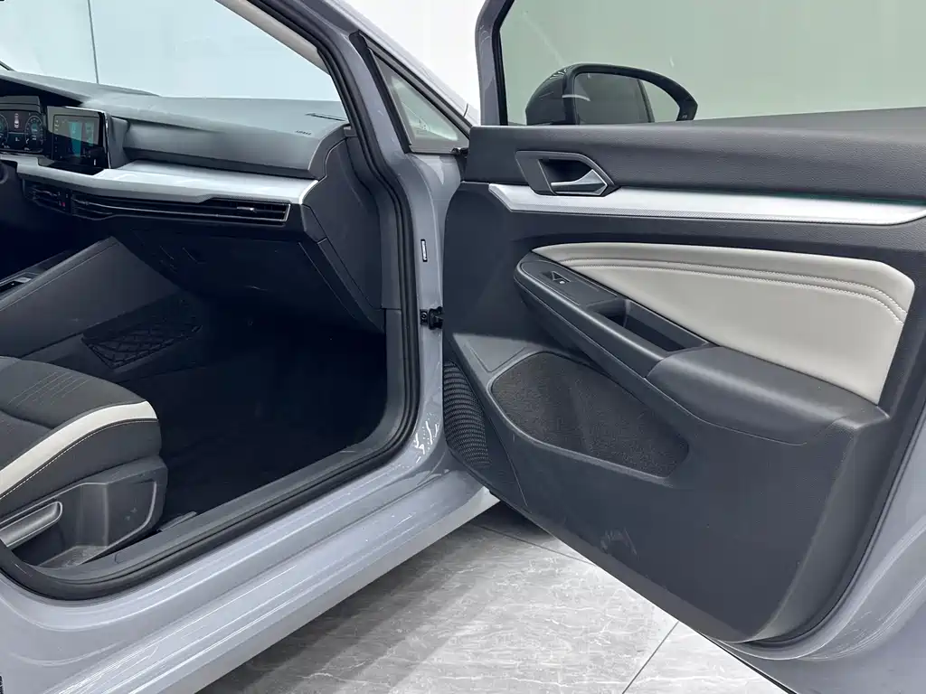 Golf 2021 280TSI DSG Pro купить на сайте DeffCars