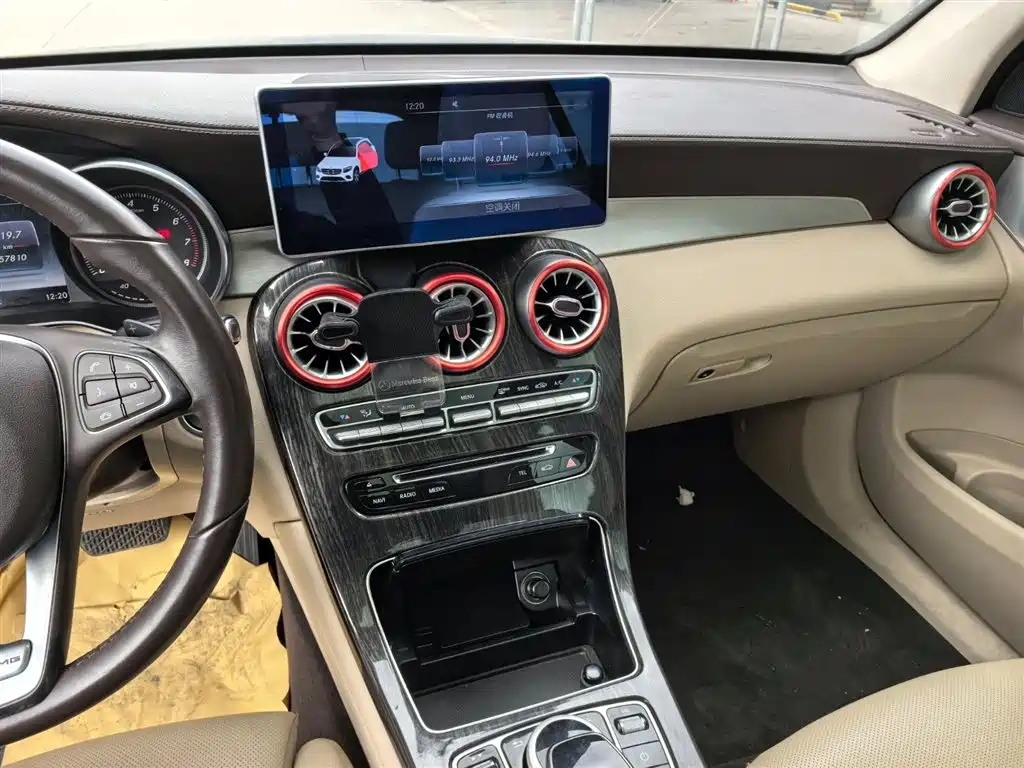 Mercedes-Benz GLC 2016 GLC 200 4MATIC купить на сайте DeffCars