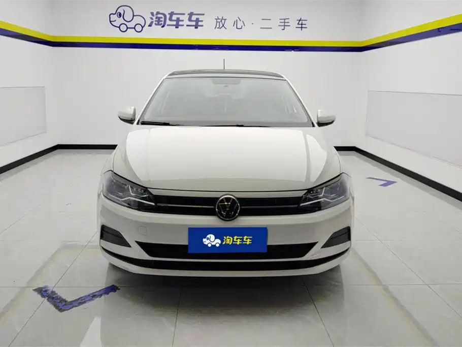 Polo 2021 Plus 1.5L Automatic Colorful Technology Edition купить на сайте DeffCars