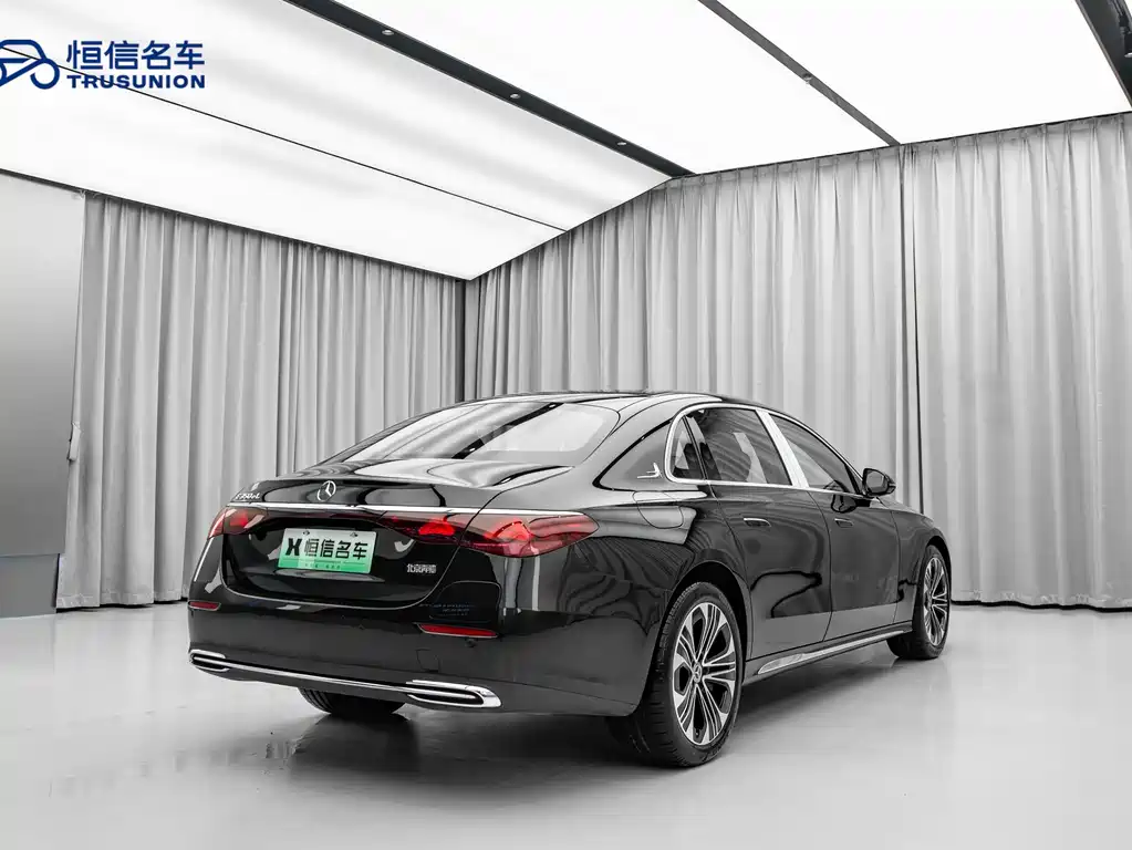 Mercedes-Benz E-Class New Energy 2024 E 350 e L plug-in hybrid sedan купить на сайте DeffCars