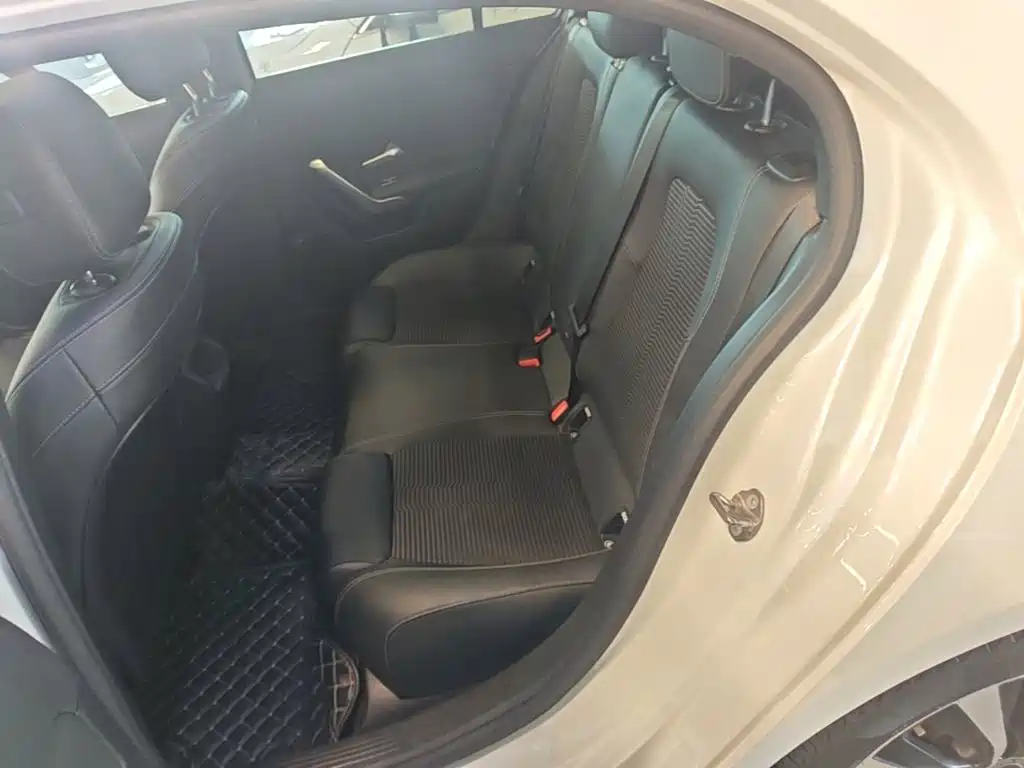 Mercedes-Benz A-Class Imported 2021 A 200 Dynamic купить на сайте DeffCars