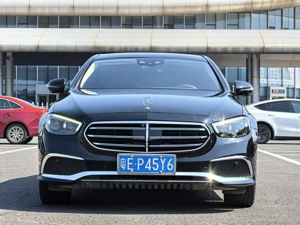 Mercedes-Benz E-Class 2022 E 300 L Premium Model купить на сайте DeffCars