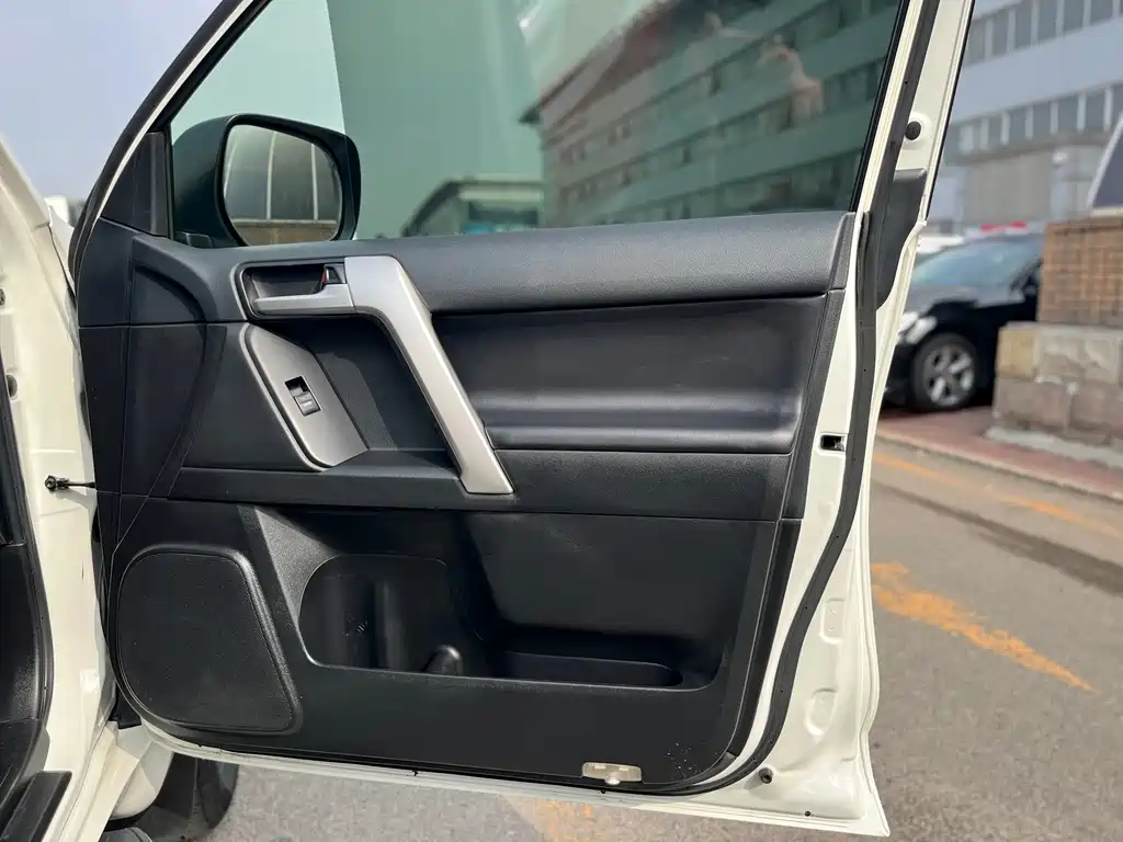 Prado 2019 3.5L automatic TX-L exclusive version купить на сайте DeffCars