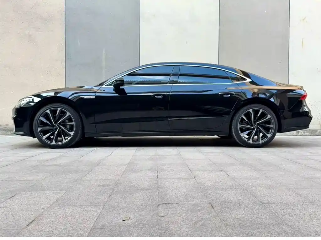 Audi A7L 2022 45 TFSI quattro S-line Paladin купить на сайте DeffCars