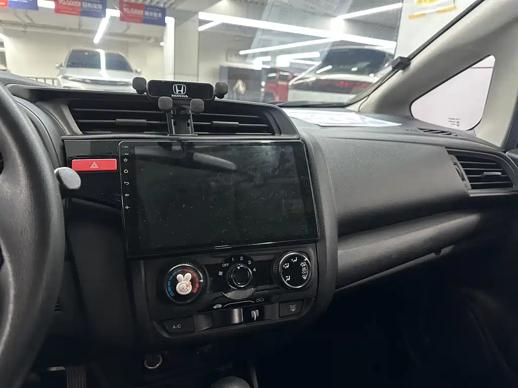 Fit 2016 1.5L LXS CVT Comfort Sunroof Edition купить на сайте DeffCars