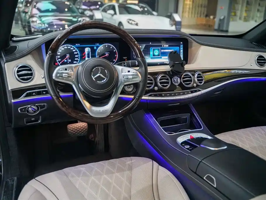 IMSA Maybach S-Class 2020 S 450 MAYBACH Executive Edition Four Seats купить на сайте DeffCars
