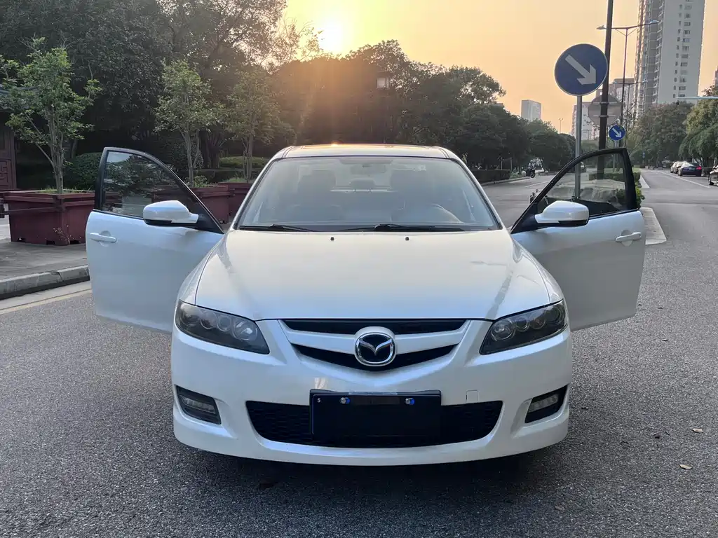 Mazda6 2013 2.0L automatic super luxury model купить на сайте DeffCars