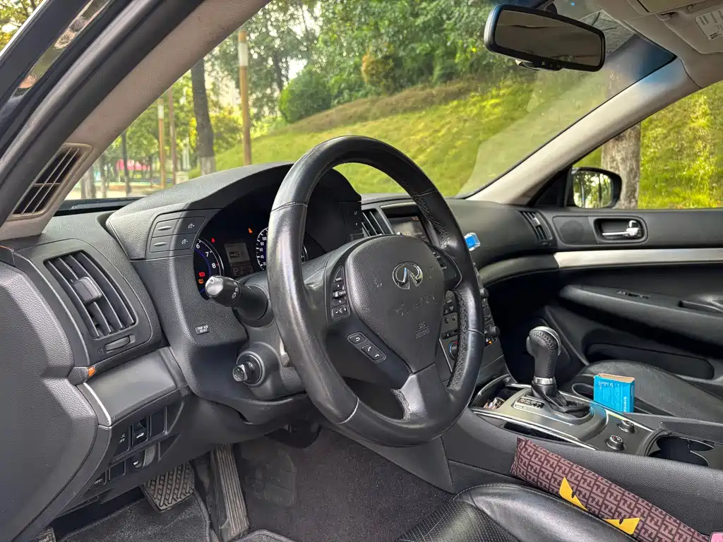 Infinity G Series 2010 G25 Sedan luxury sports version купить на сайте DeffCars