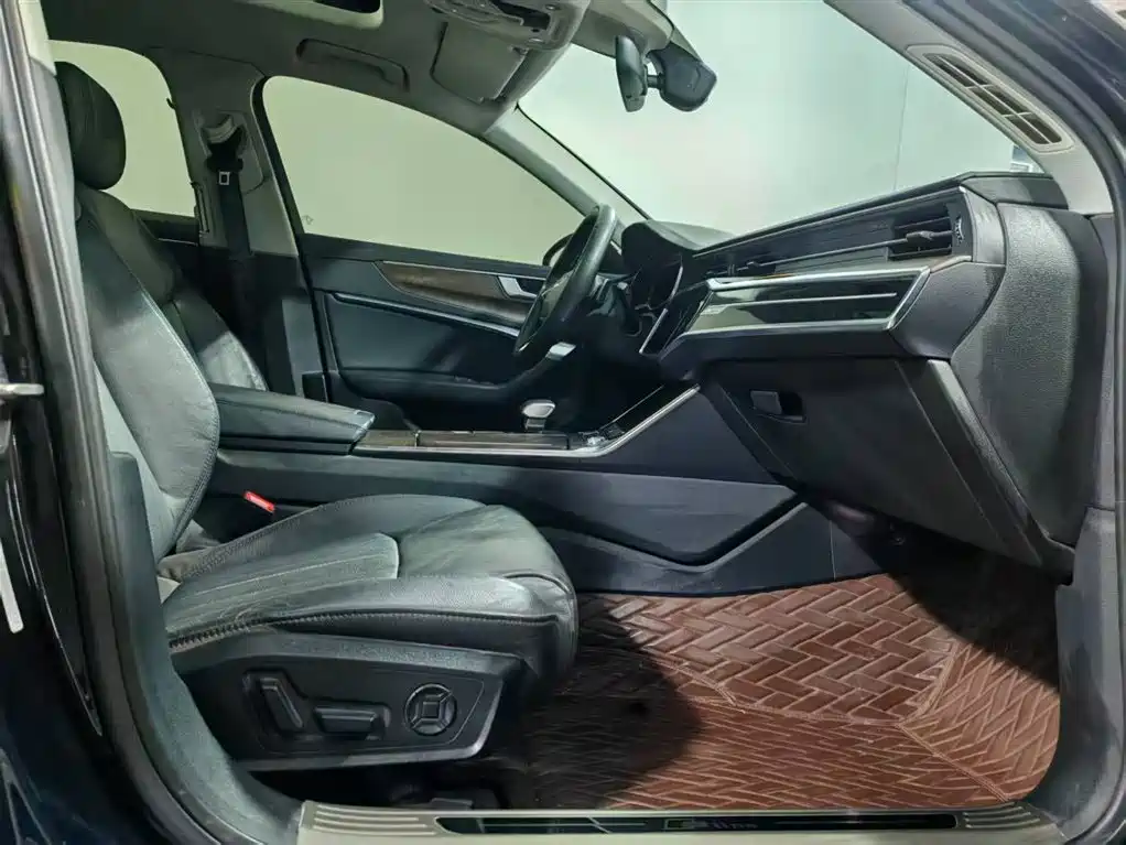 Audi A6L 2020 45 TFSI Premium Elegant Model купить на сайте DeffCars