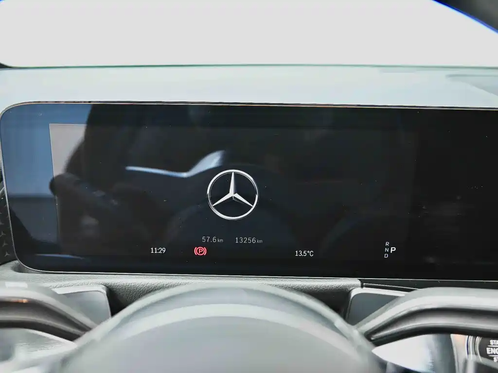 Mercedes-Benz GLB 2024 facelift GLB 220 fashion model купить на сайте DeffCars