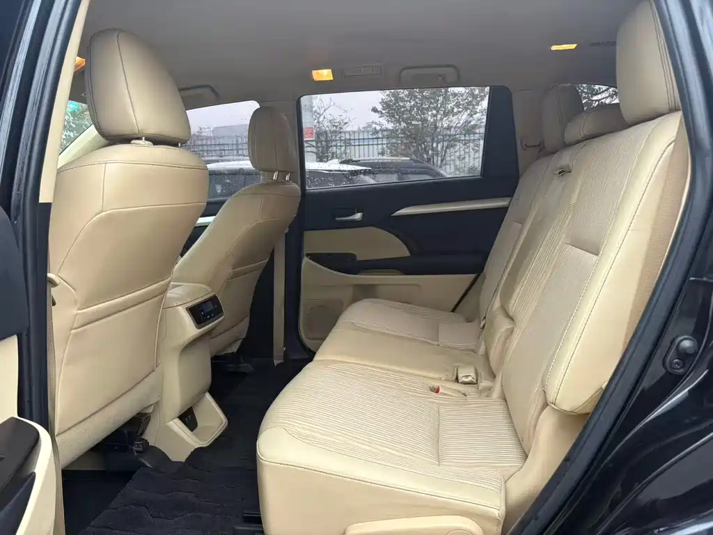 Highlander 2021 2.0T two-wheel drive elite version 5 seats купить на сайте DeffCars