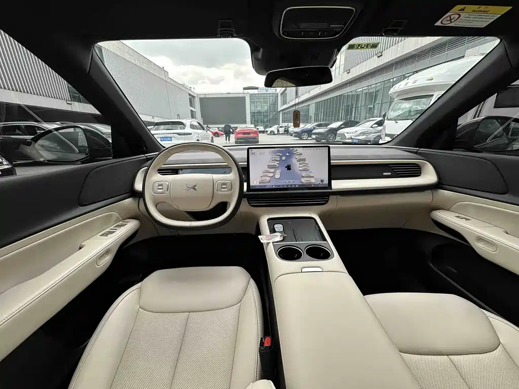 Xpeng G6 2023 model 580 long battery life Max купить на сайте DeffCars