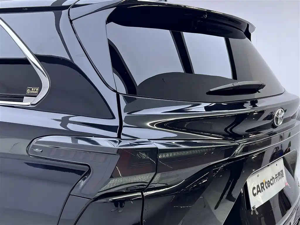 SIENNA 2024 2.5L Hybrid Comfort Edition купить на сайте DeffCars