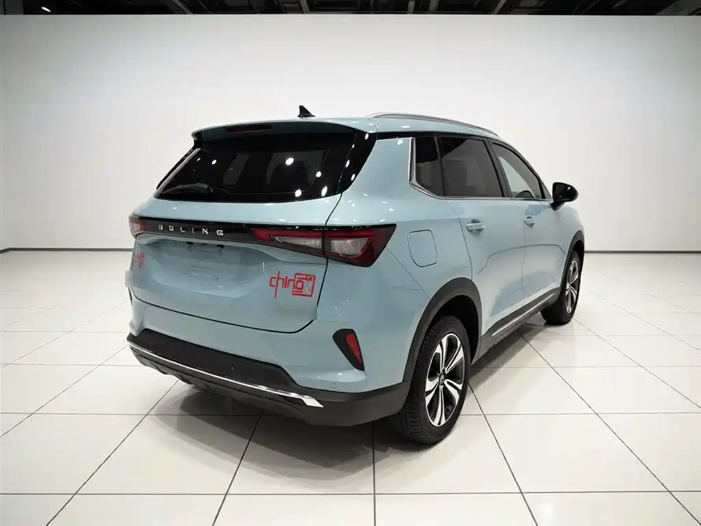 Wuling Xingchen 2021 1.5T manual starlight version купить на сайте DeffCars