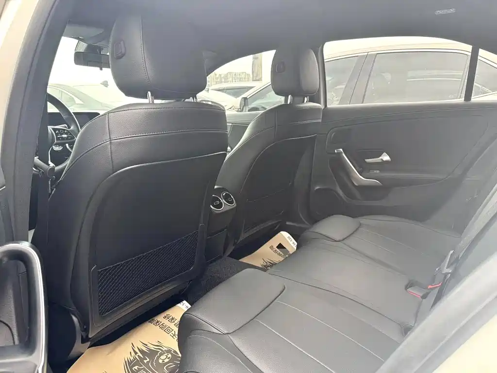 Mercedes-Benz A-Class 2020 Facelift A 200 L Sports Sedan Fashionable купить на сайте DeffCars