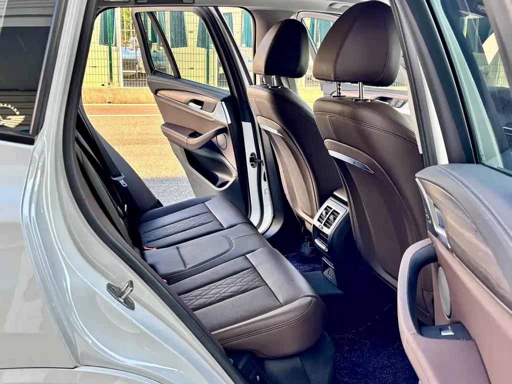 BMW X3 2022 xDrive30i Advanced M Night Package купить на сайте DeffCars
