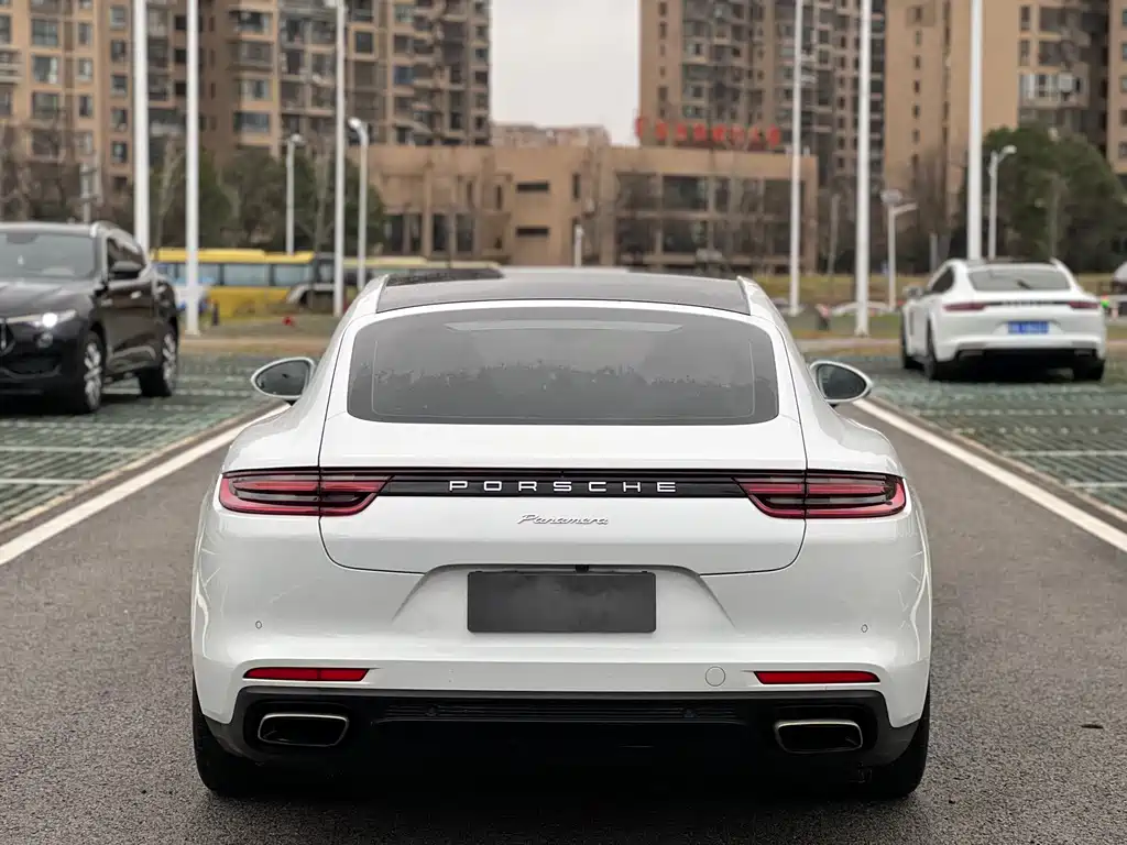 Panamera 2017 Panamera 3.0T купить на сайте DeffCars