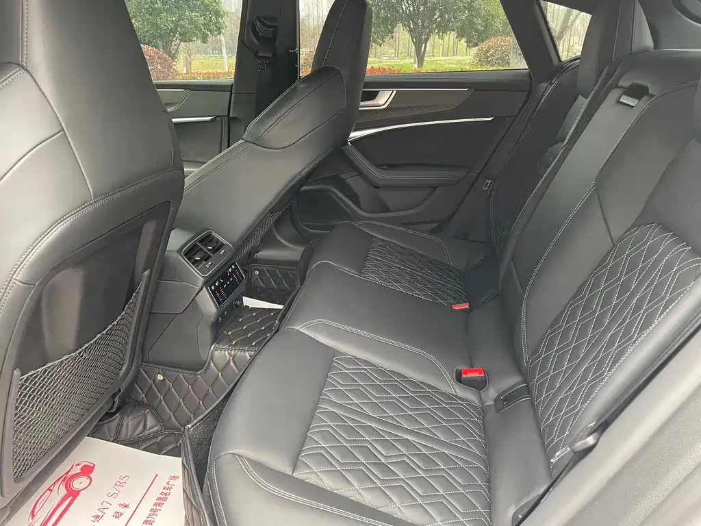 Audi A7 2023 55 TFSI quattro exclusive model купить на сайте DeffCars