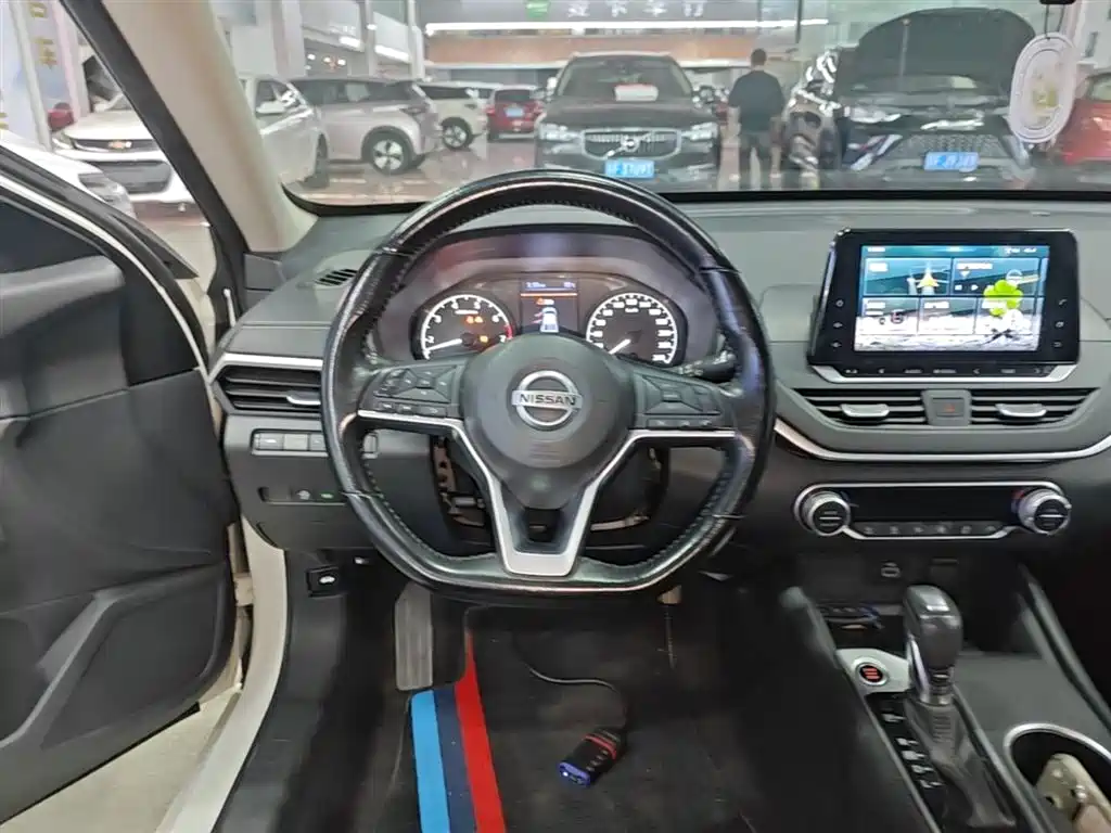 Teana 2020 2.0L XL Comfort Edition купить на сайте DeffCars