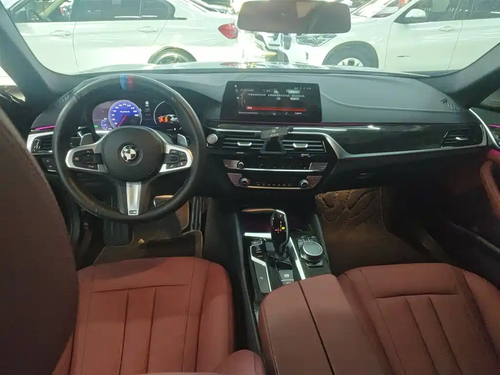 BMW 5 Series 2019 530Li Leading M Sports Package купить на сайте DeffCars
