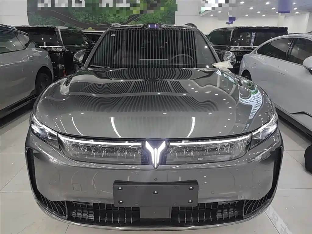 Lantu FREE 2025 FREE+ four-wheel drive Qiankun version купить на сайте DeffCars