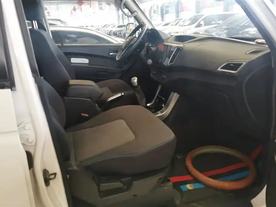 Cheetah Q6 2016 2.4L manual four-wheel drive all-round model купить на сайте DeffCars