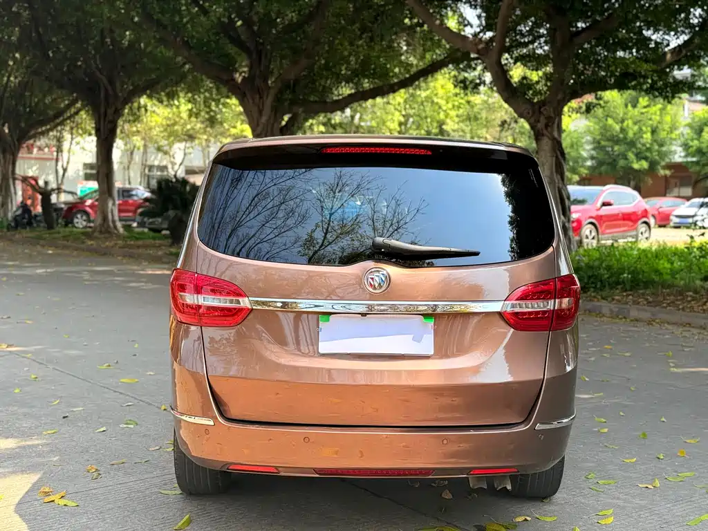 Buick GL8 2018 28T luxury model National VI купить на сайте DeffCars
