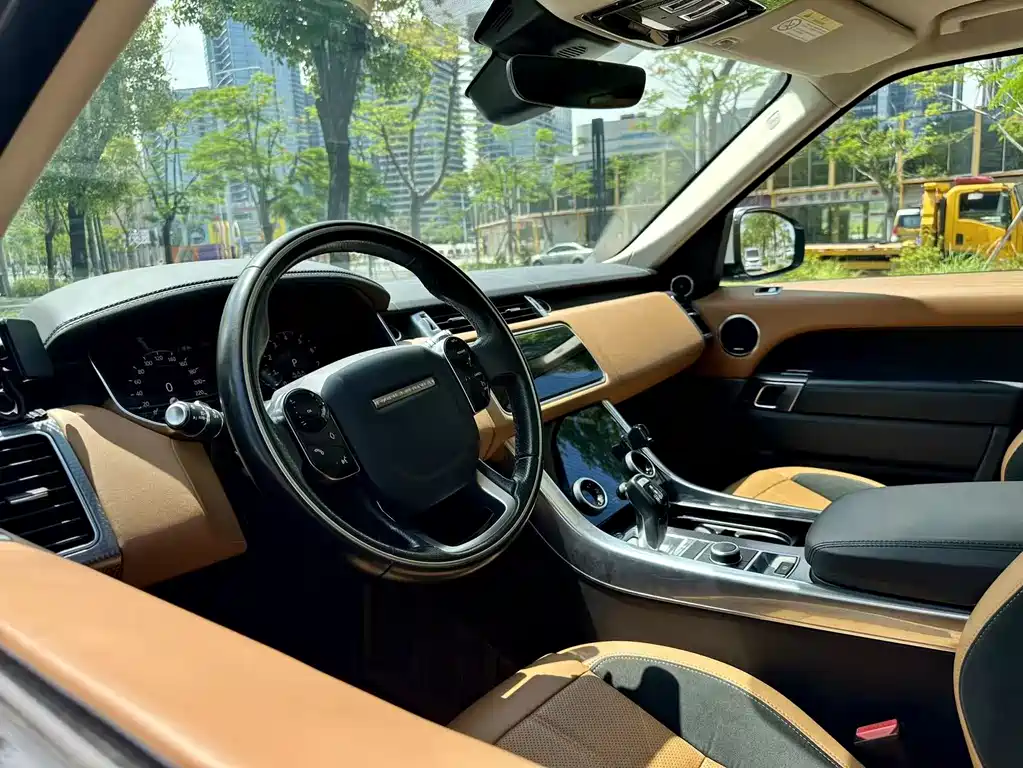 Range Rover Sport 2020 3.0 L6 HSE DYNAMIC купить на сайте DeffCars