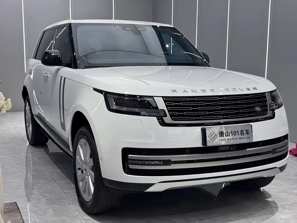 Range Rover 2023 3.0 L6 400PS Seven-seater Extended Edition купить на сайте DeffCars