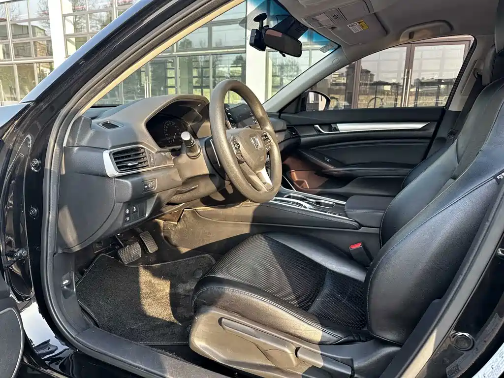 Accord 2018 Sharp · Hybrid 2.0L Edition Country VI купить на сайте DeffCars