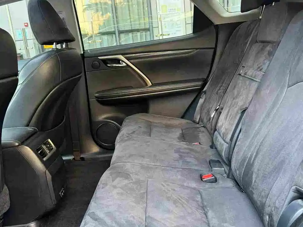 Lexus RX 2020 300 2WD Elite Edition National VI купить на сайте DeffCars