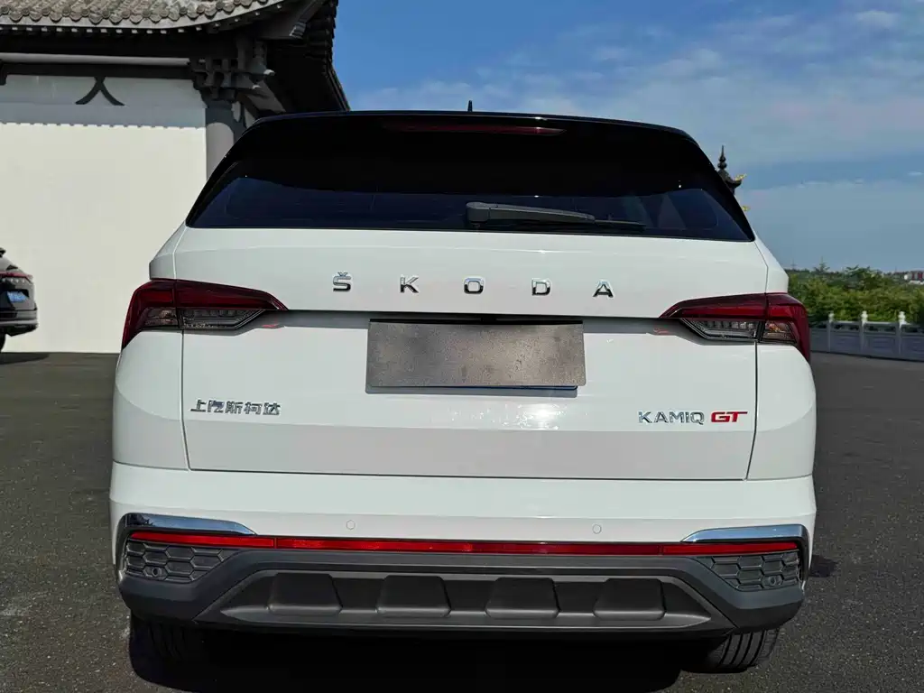 Komic 2023 facelift GT 1.5L automatic premium version купить на сайте DeffCars